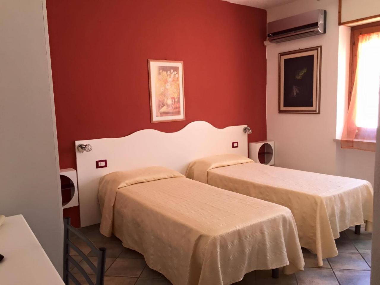 Hotel Sandalion Santa Teresa Gallura Εξωτερικό φωτογραφία